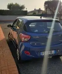 HYUNDAI i10 2ª serie - 2015
