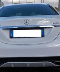 MERCEDES C220d Auto Premium AMG 9 marce G-Tronic