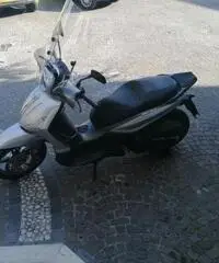 Beverly 350 sport touring anno 2018