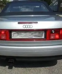 AUDI CABRIO del 1996 - Milano