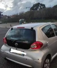 Toyota Aygo 1.0 Benzina cambio automatico. 5 porte