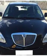 Lancia y Diva full optional - Siracusa