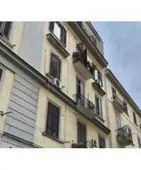 In Pieno centro di Napoli, con terrazzino