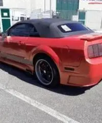 FORD Mustang gt
