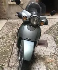 Aprilia Scarabeo 200