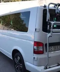 Volkswagen Caravelle T5 4motion passo lungo