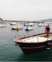 Gozzo 7 mt con motore 40/60