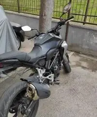 Honda CB300 nuovissima con 18 mesi garanzia