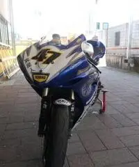 R1 pronto pista