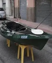 Kayak mimetico prezzo 400 NON TRATTABILE