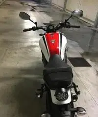 Yamaha XSR 700 - 2020 Dynamic White - 35 kw - A2