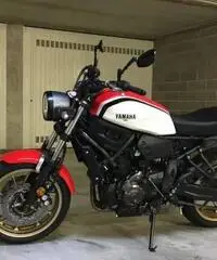 Yamaha XSR 700 - 2020 Dynamic White - 35 kw - A2