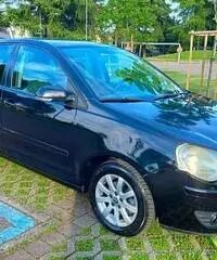 Volkswagen polo 1.4 tdi sportline per neopatentati