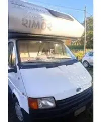 Camper Ford transit a gas mansardato