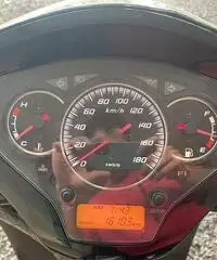 Honda sh 300 scooter