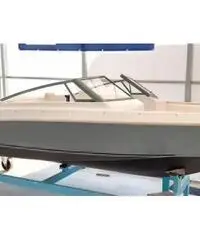 Larson 6mt bow rider in garanzia