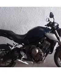 Honda cb 650r del 2019