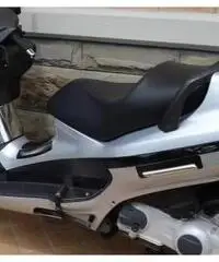 Piaggio X8 150 - 2006