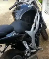 Suzuki sv 650 naked nera