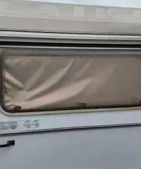 ROULOTTE LAIKA POLAR 44 + MOBILI e ELEMENTI