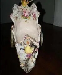 Raffinata ceramica “Carro con uccelli” di Nove '800 - Vicenza