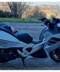 Fermo per passaggio a moto