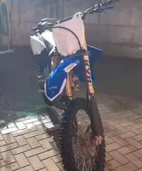 Yamaha YZ 125 - 2015