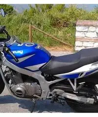 Suzuki 500 gs