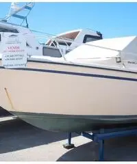 Cabinato glastron 214 aventura mcm 3.0l