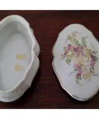 Bellissima scatolina in porcellana di Limoges - Roma