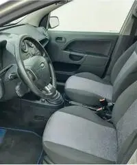 Ford Fiesta 1.4 TDCi 5p. Titanium