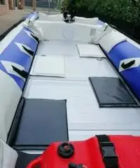 Gommone mt 4,50 con carrello