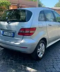 Mercedes Classe B 200 cdi 140 cv automatica