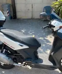Scooter Kymco Agility 200