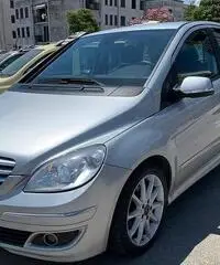 Mercedes b200 cdi sport 140cv automatic pelle xeno