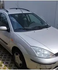 Ford Focus 1.6 benzina