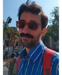 Guidatore e operaio recentemente arrivato a Torino