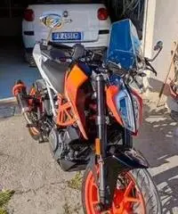 KTM 390 Duke