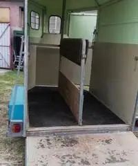 Trailer trasporto cavalli a due posti