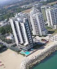 Bilocale arredato sul mare a Porto Verde - Emilia Romagna