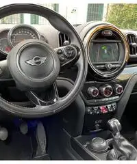 MINI Mini Countryman F60 - 2018