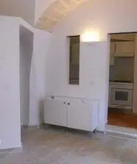 Biocale ammobiliato v.ze Stazione - Bari