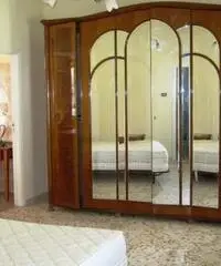 Somma Vesuviana: Semi indipendente arredata - Napoli