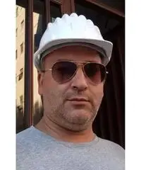 Impiegato ferramenta