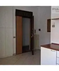 Appartamento di 2 locali in Affitto - Marche