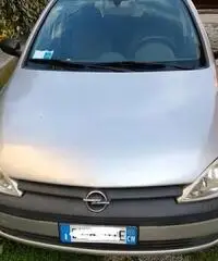 Auto di persona anziana